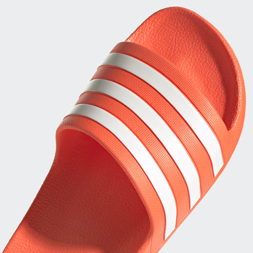 Adilette Aqua -D16