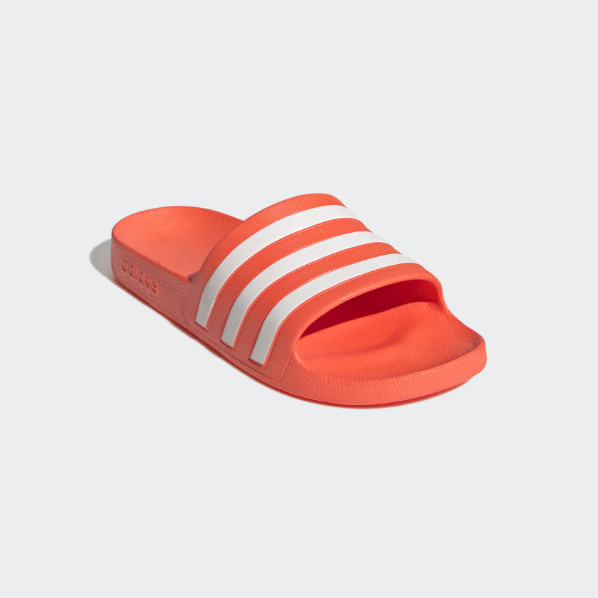 Adilette Aqua -D16