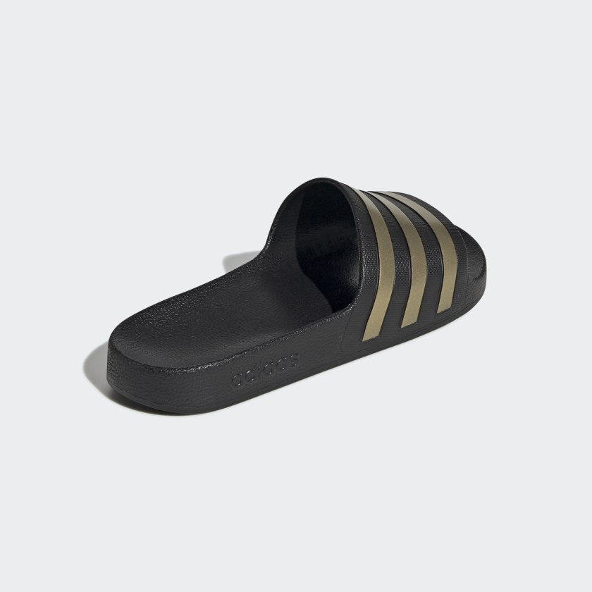 adilette aqua -D16