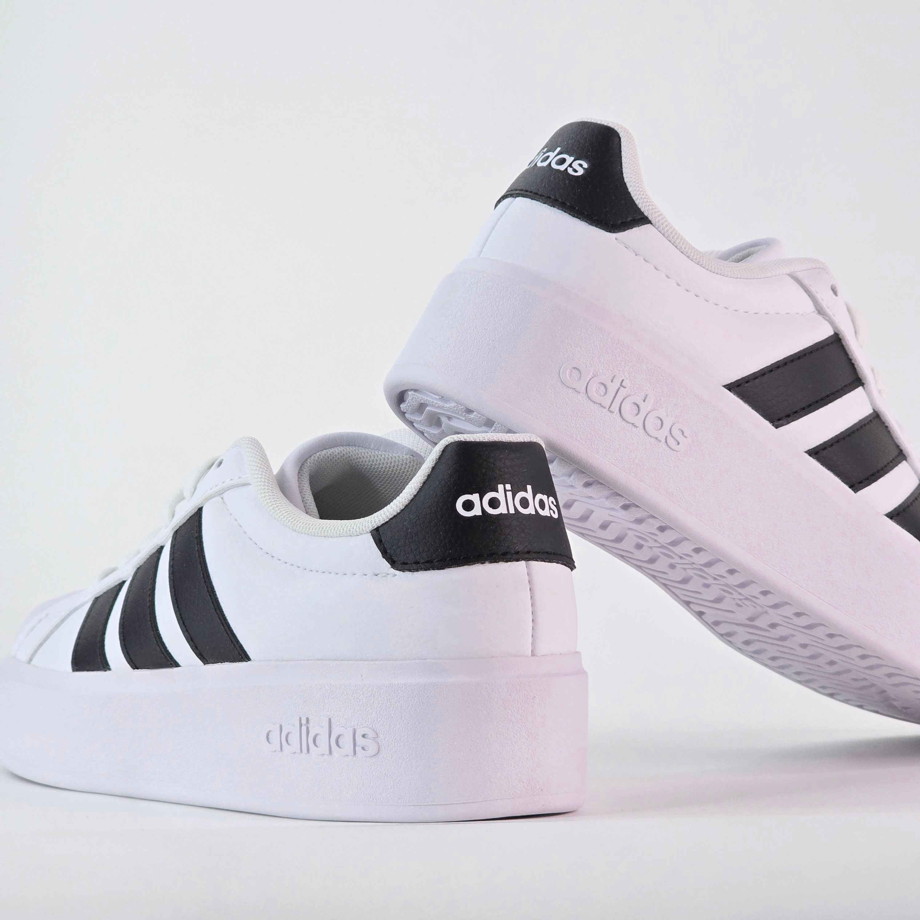 ADIDAS FTWSTREETTALK BOLD FEMALE -D24